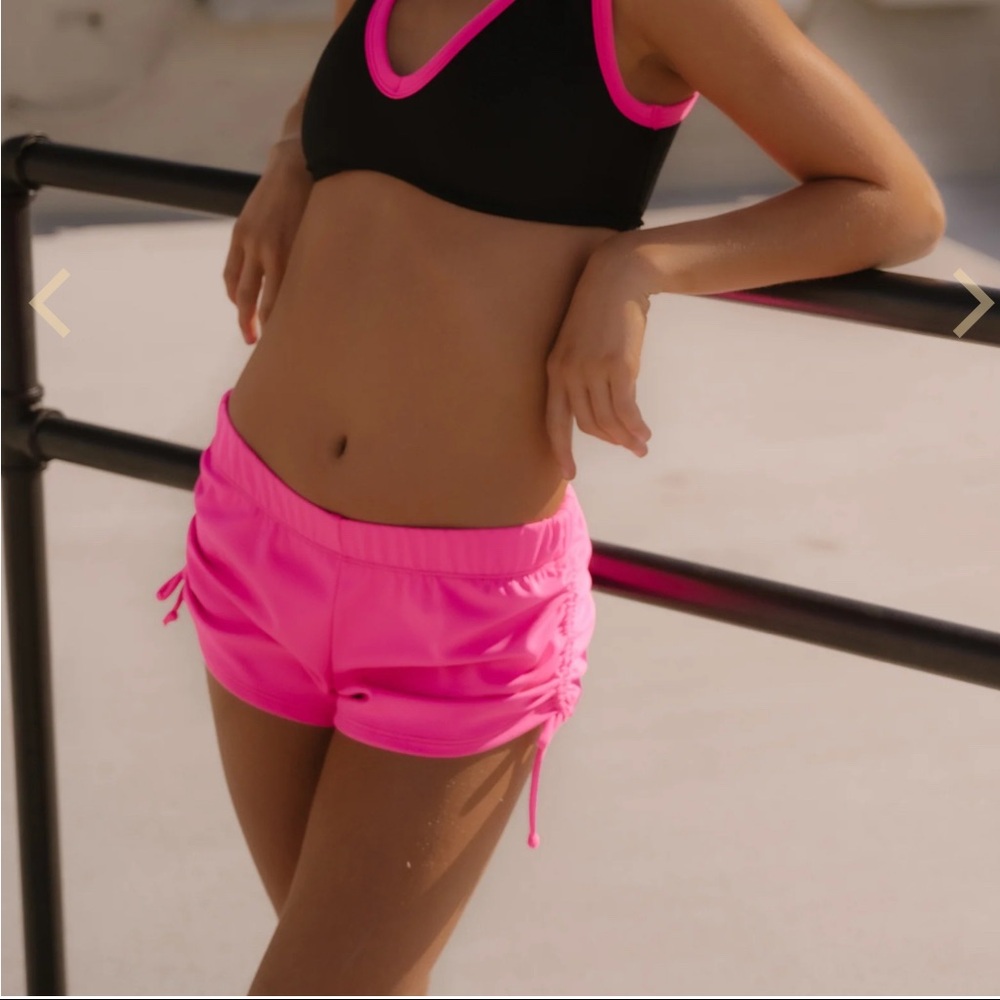 Five The Label High Tied Short— Teen Medium- in Pink Paradise— LIKE NEW